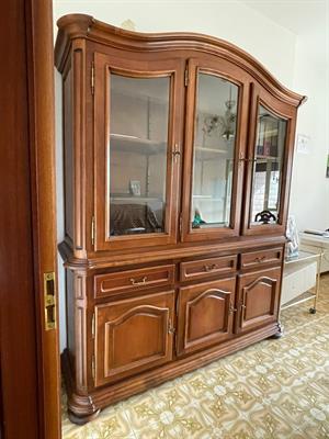 Credenza vetrina classica noce