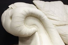 Foto 6 Divano Chesterfield club 4 posti in pelle bianco panna